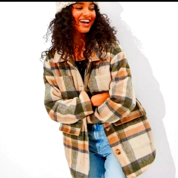American Eagle Outfitters Jackets & Blazers - NWT America Eagle Outfitters Shacket Small Green White